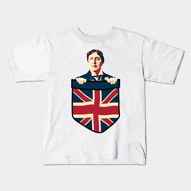 Oscar Wilde Great Britain In My Pocket Kids T-Shirt by Nerd_art